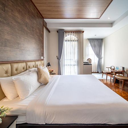 Lcs Hotel & Apartment بنوم بنه المظهر الخارجي الصورة