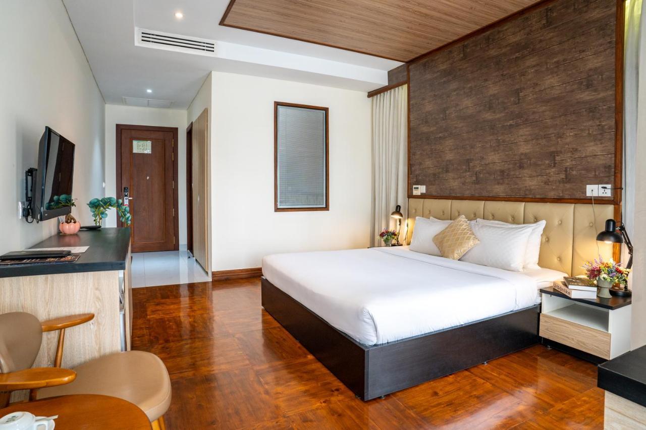 Lcs Hotel & Apartment بنوم بنه المظهر الخارجي الصورة