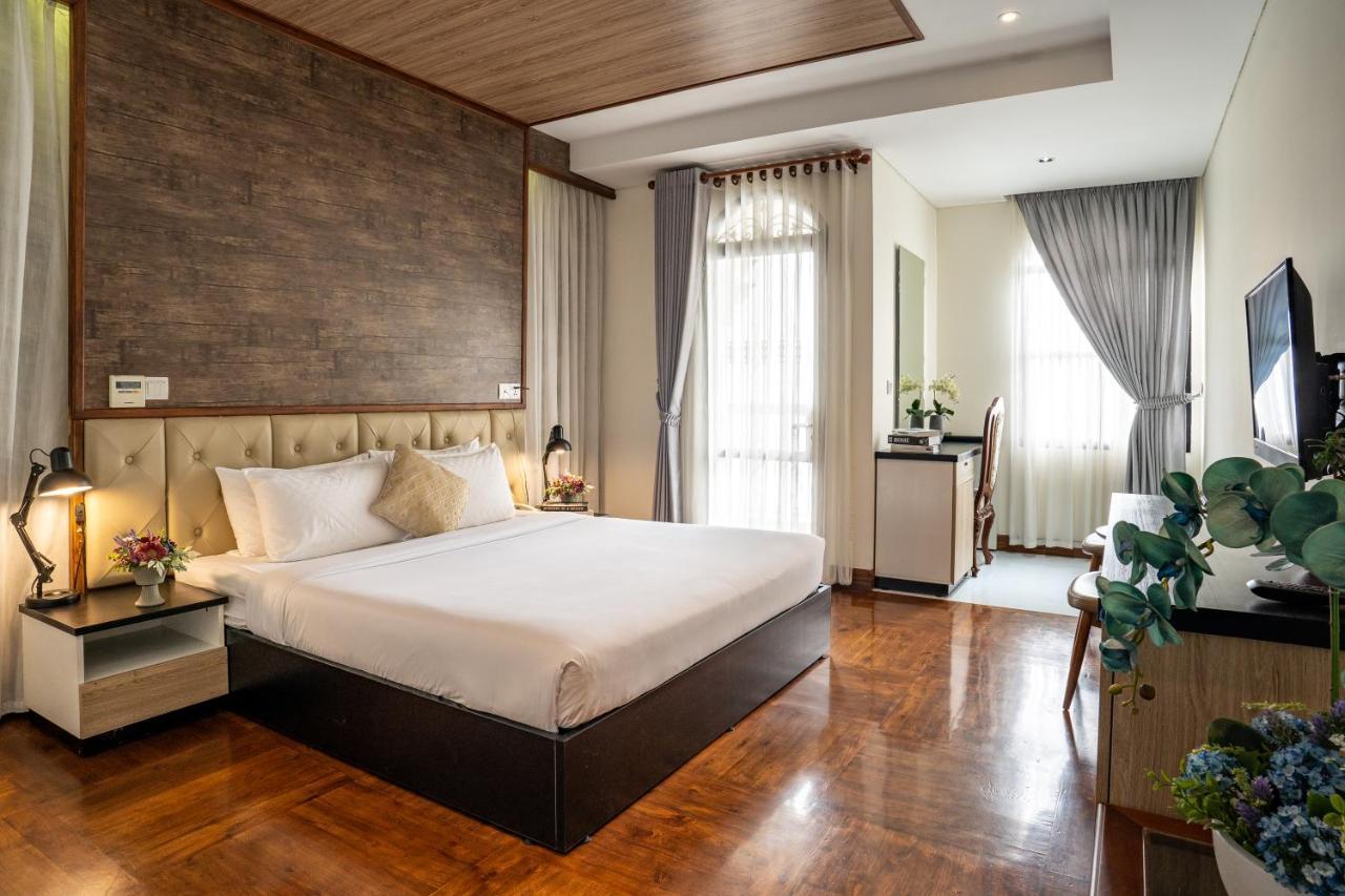 Lcs Hotel & Apartment بنوم بنه المظهر الخارجي الصورة