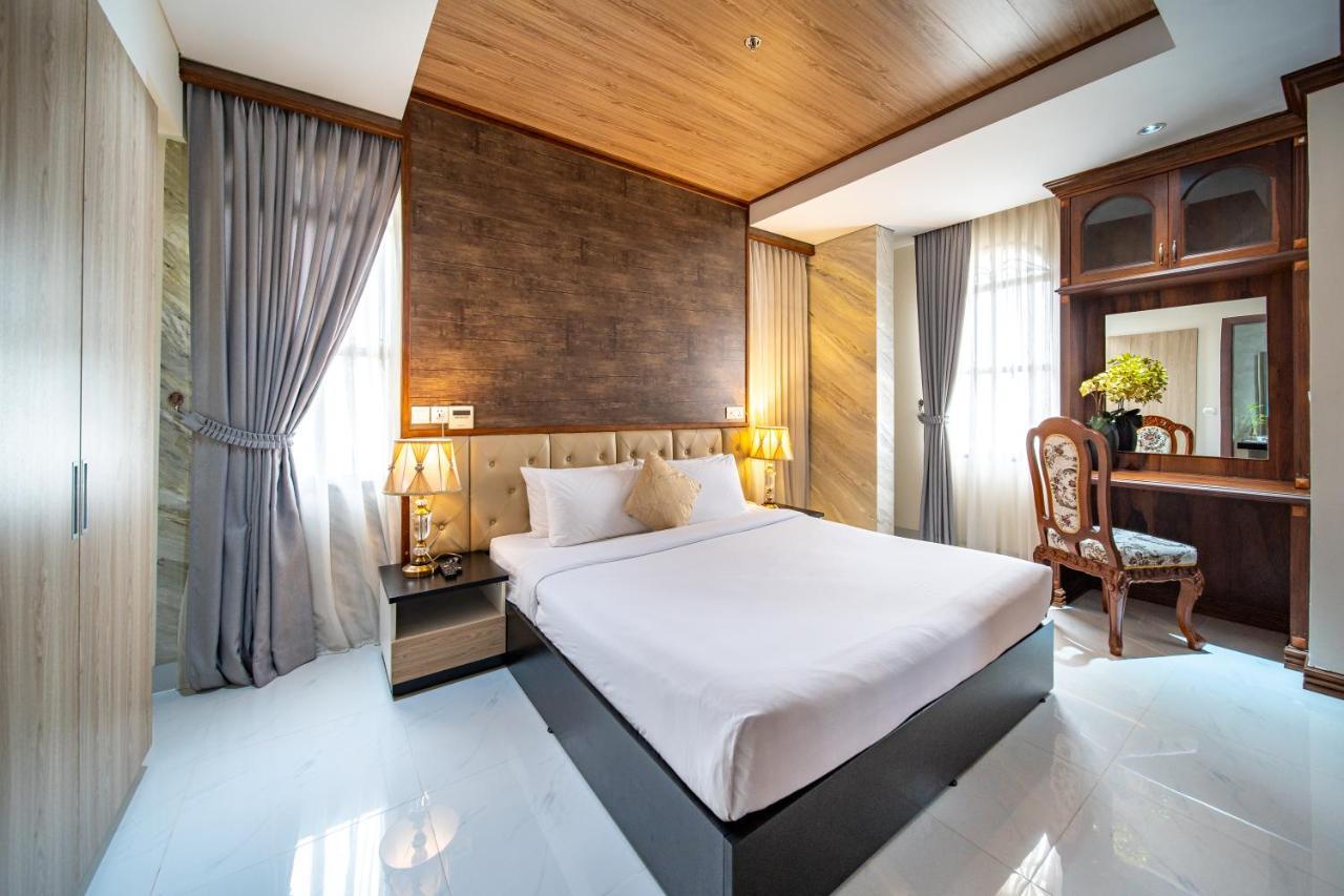 Lcs Hotel & Apartment بنوم بنه المظهر الخارجي الصورة
