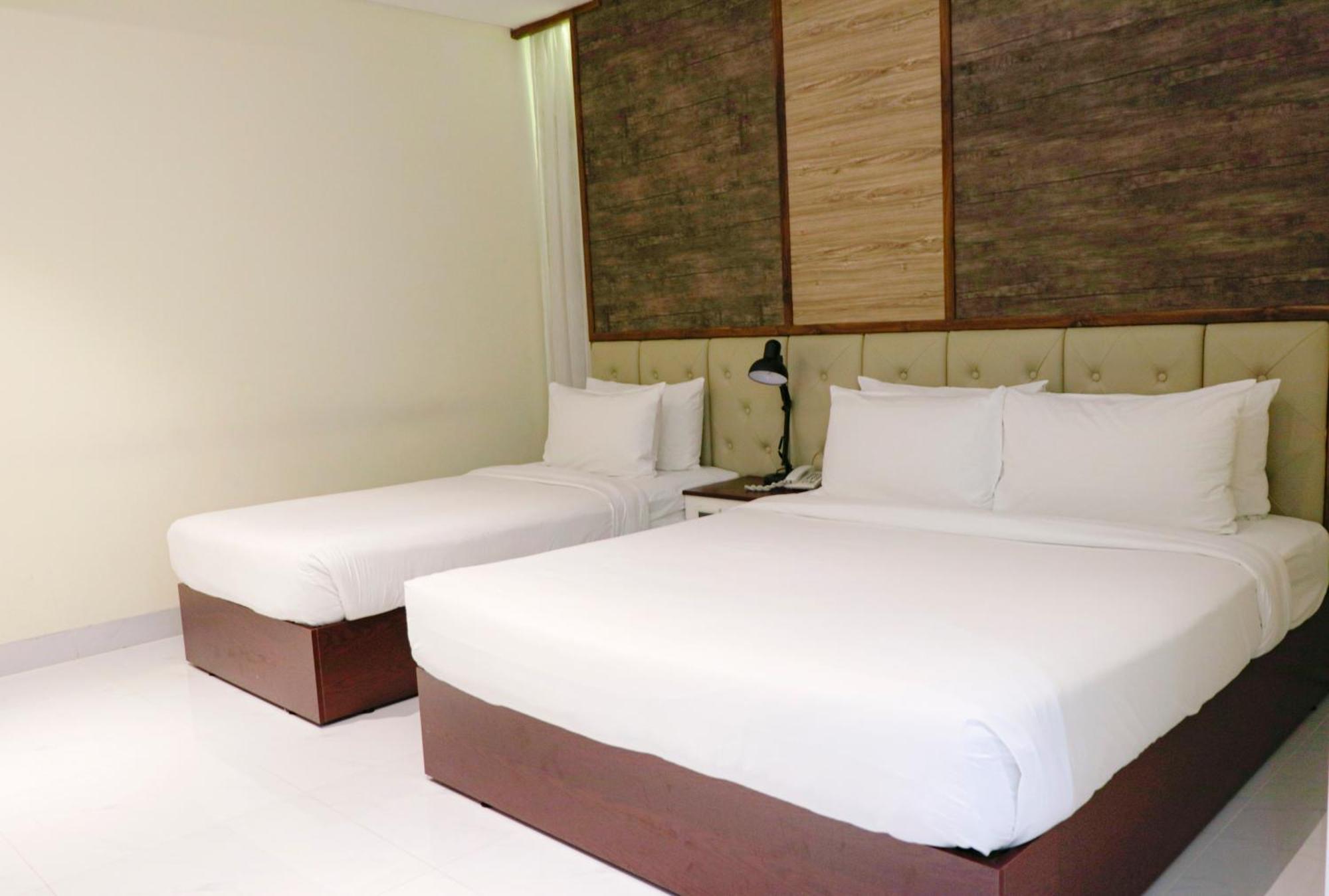 Lcs Hotel & Apartment بنوم بنه المظهر الخارجي الصورة