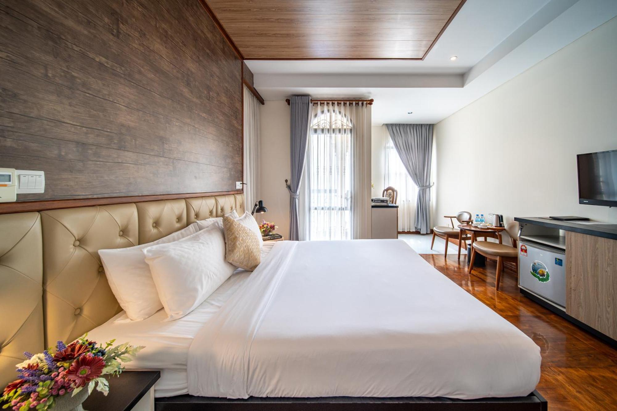 Lcs Hotel & Apartment بنوم بنه المظهر الخارجي الصورة