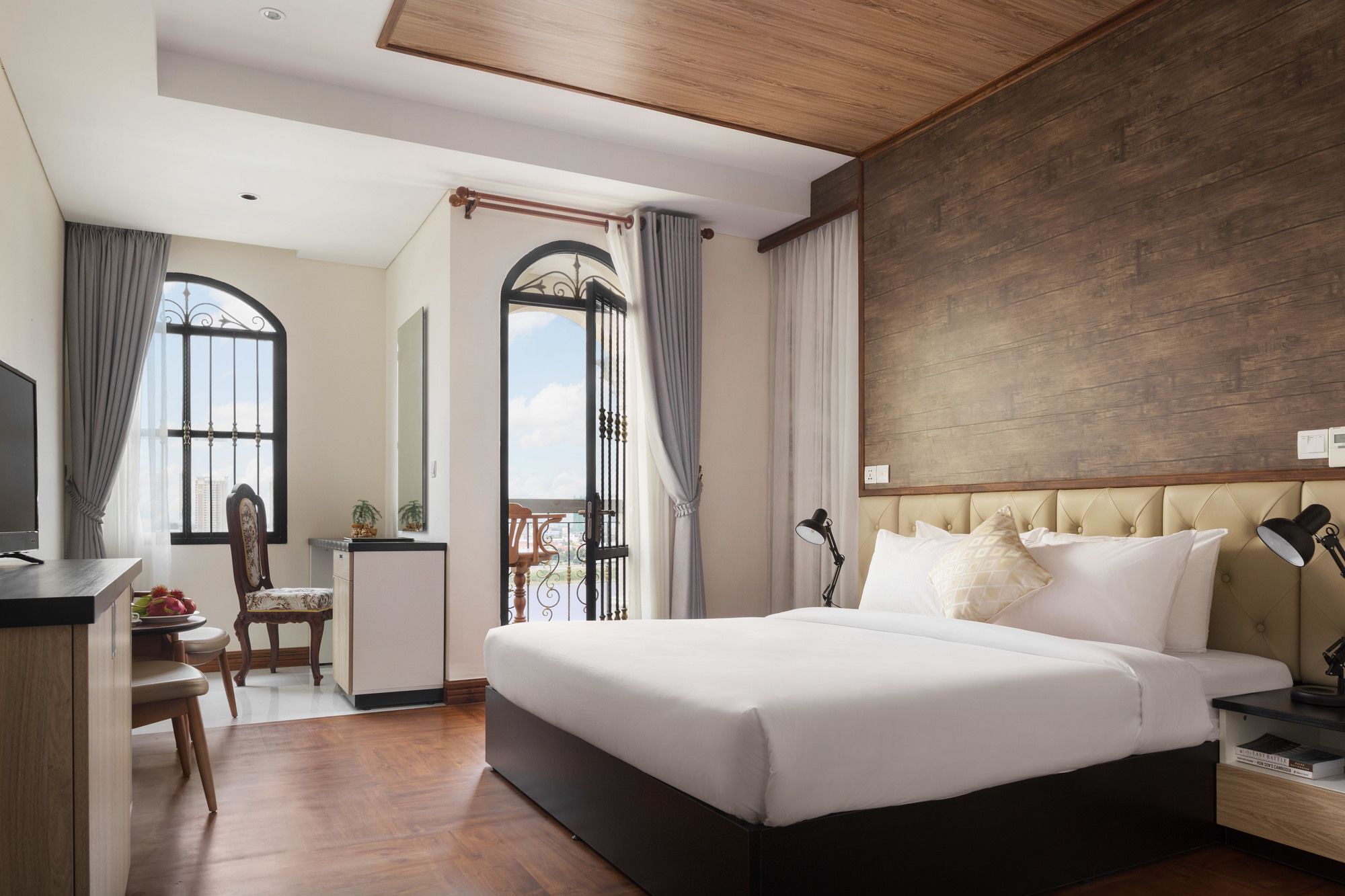 Lcs Hotel & Apartment بنوم بنه المظهر الخارجي الصورة