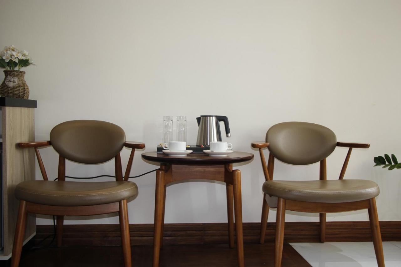 Lcs Hotel & Apartment بنوم بنه المظهر الخارجي الصورة